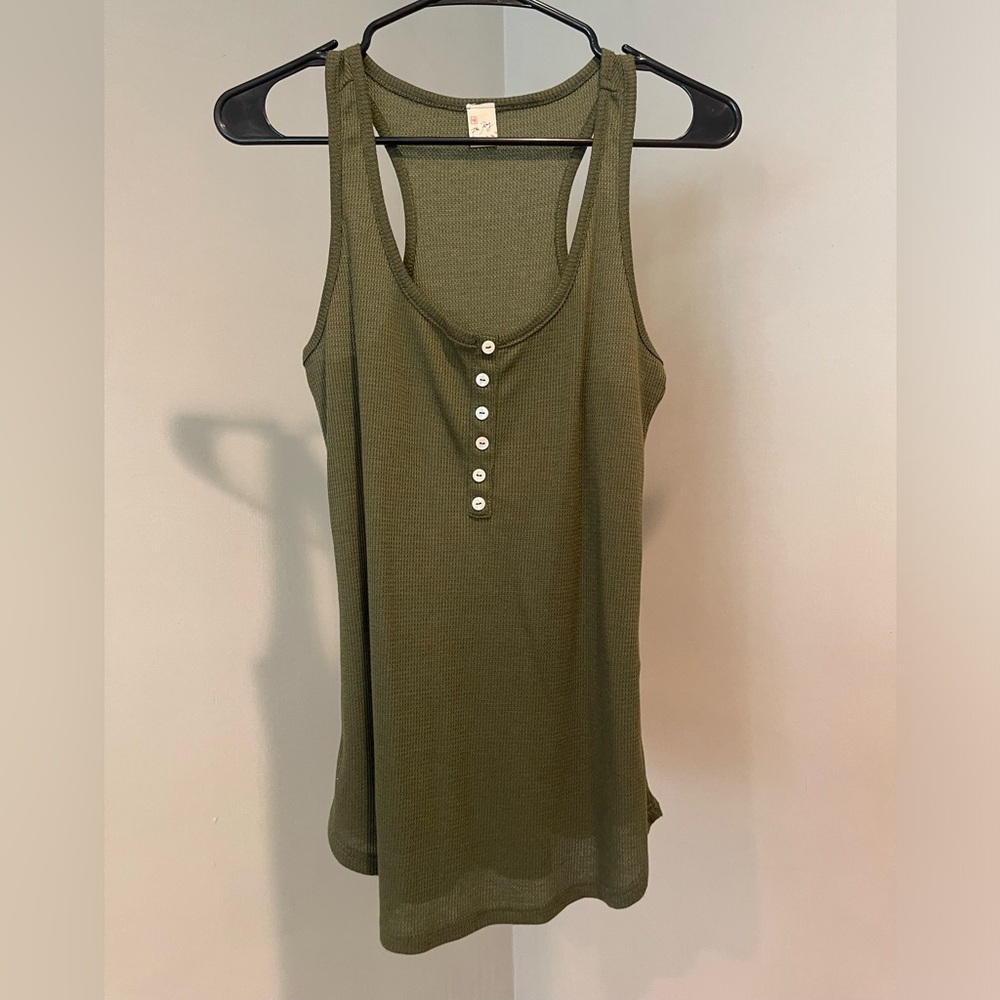 Olive Tank